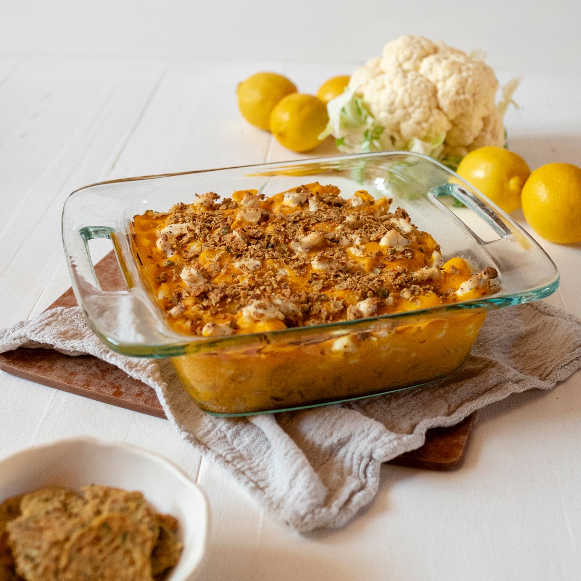 "Cheesy" Cauliflower Elbow Pasta Bake – Chickapea